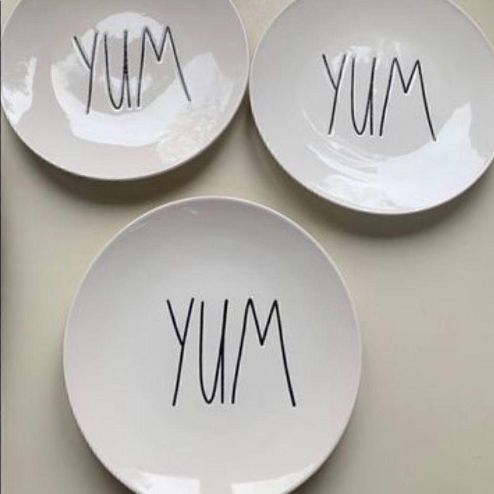 Rae Dunn Yum Plates